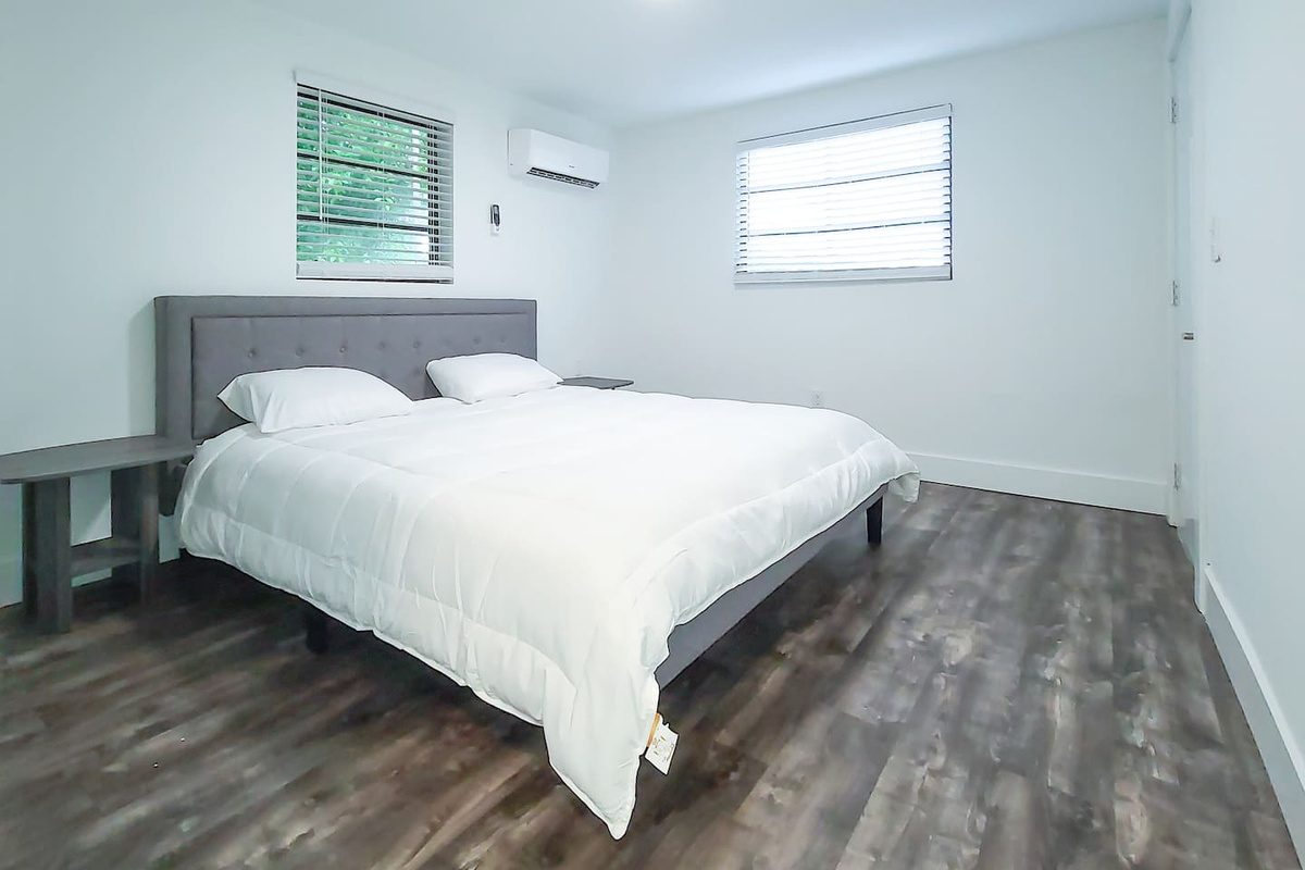 Bedroom 4: Separate King Bed Suite with private entrance and AC