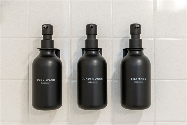 Pampering essentials like shampoo, conditioner, and body wash await you!