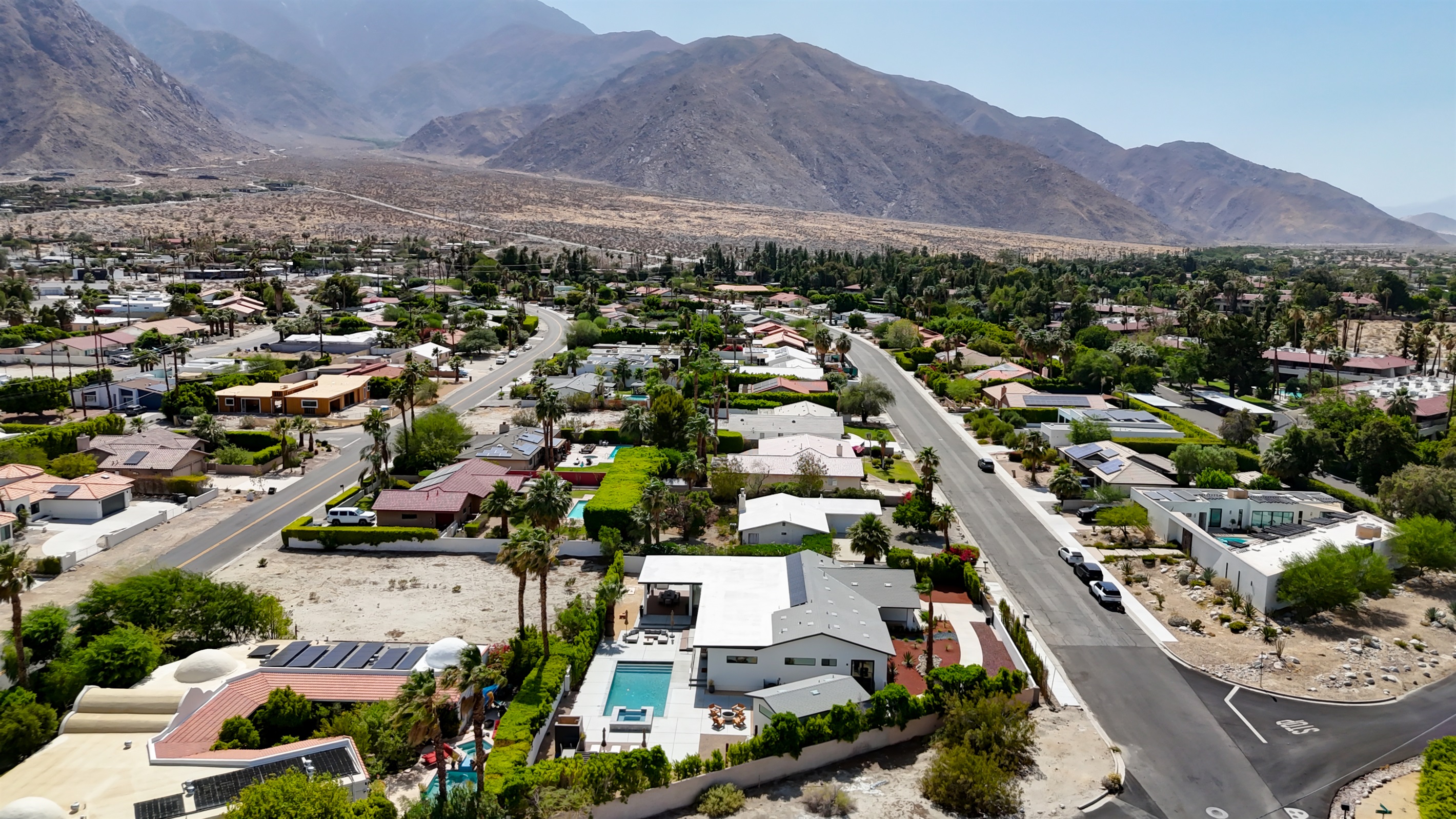 Centrally located with views of the San Jacinto Mountains