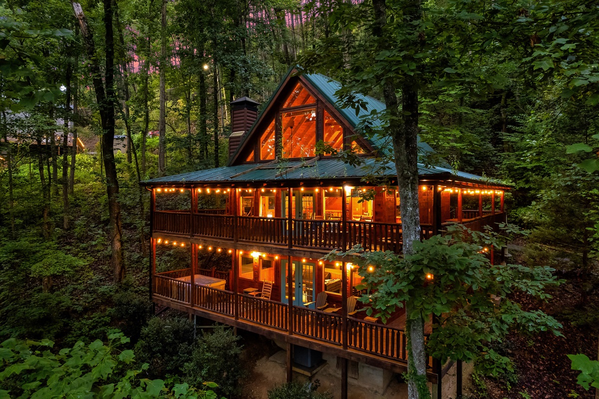 A cozy cabin retreat just waiting for you