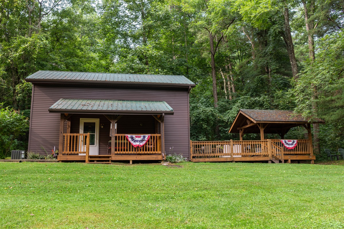 Full view of the rental home and deck area