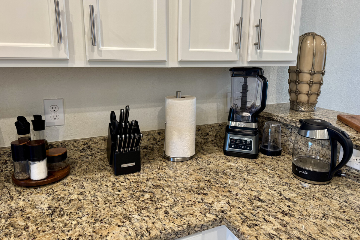 Kitchen appliances