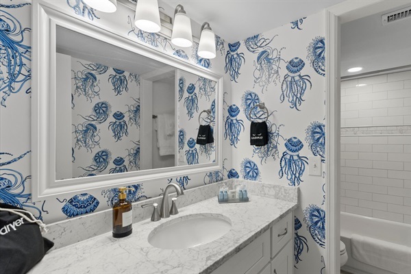 Sea-spired bathroom vibes