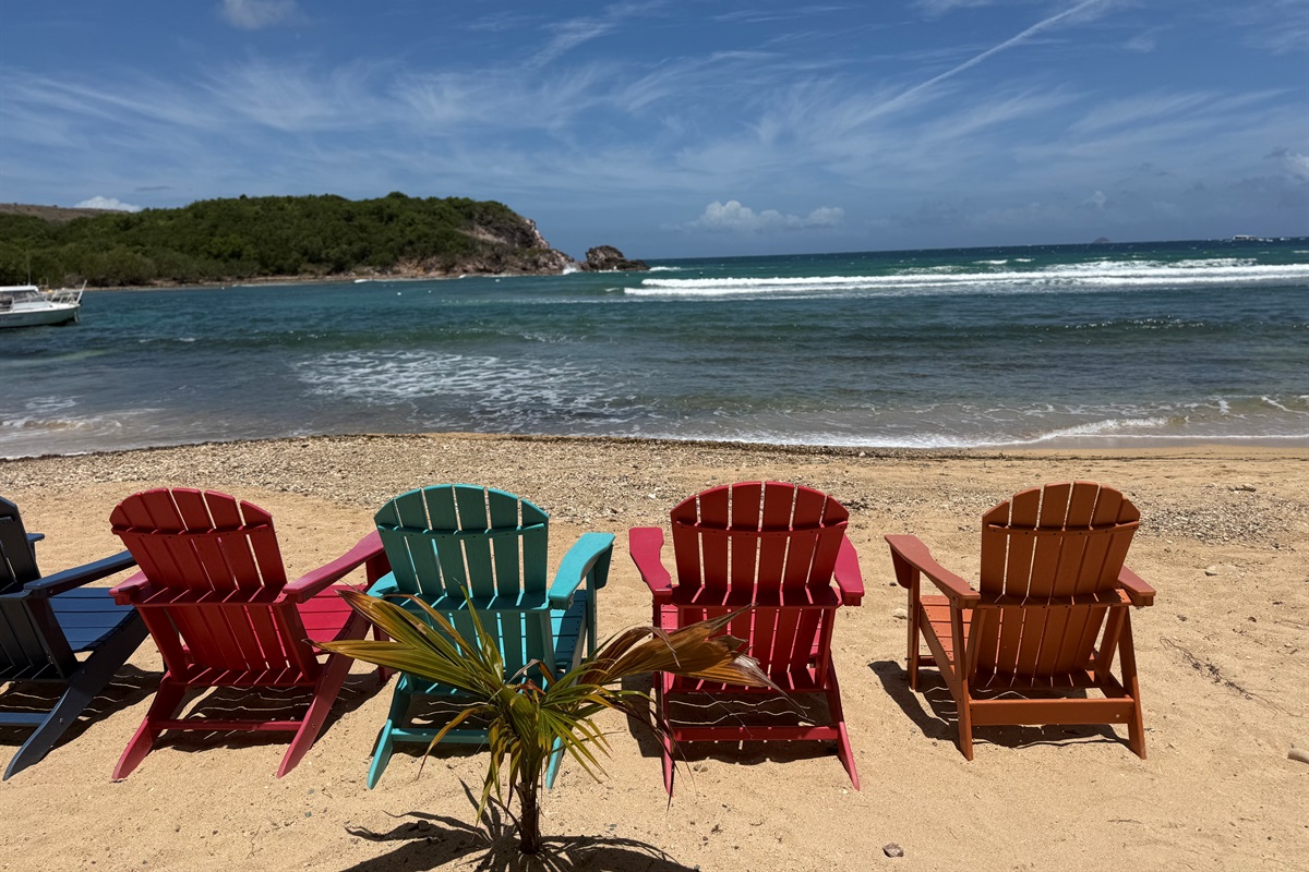 Walk from your condo to the beach in about 5-7 minutes