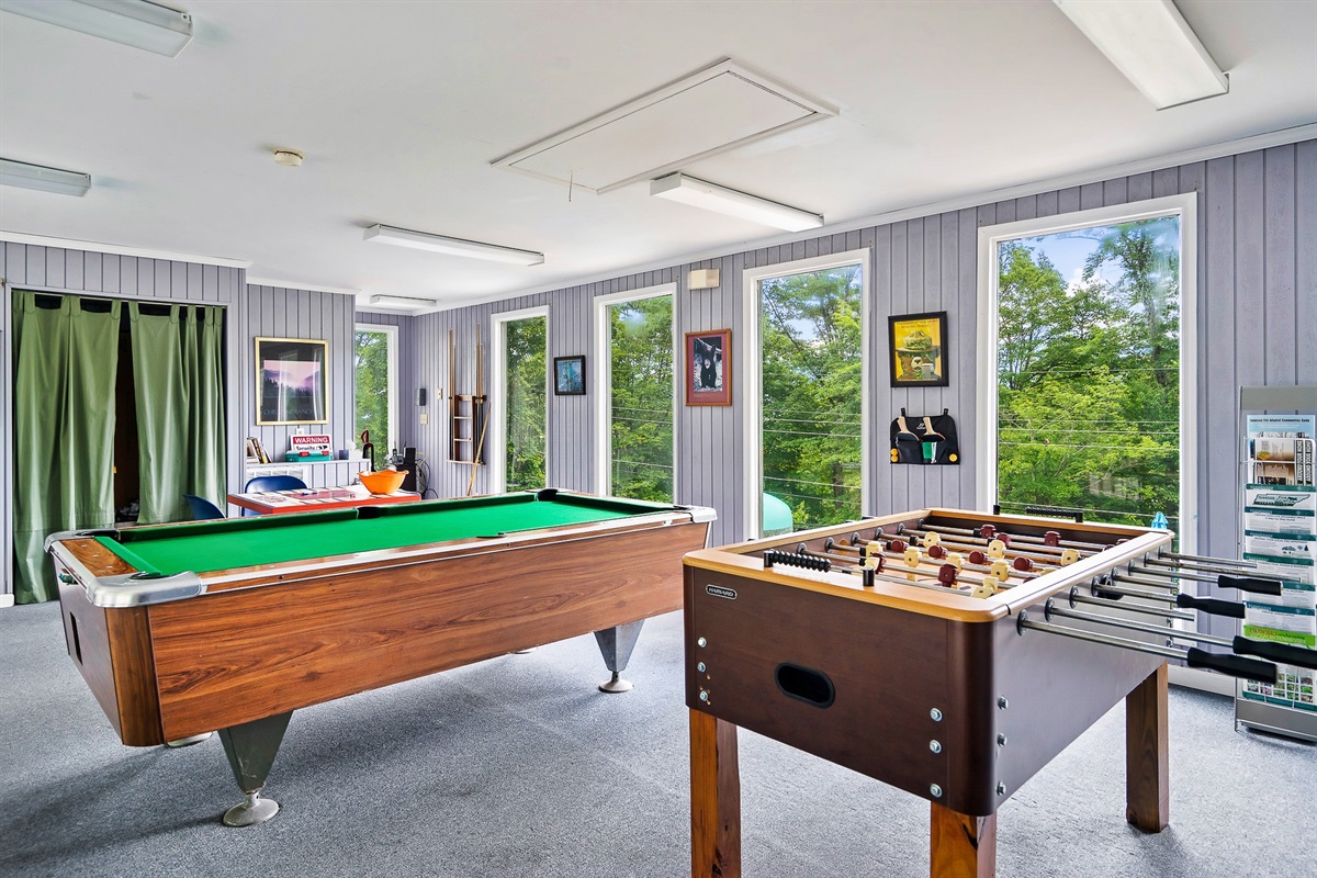 Enjoy 3 different clubhouses