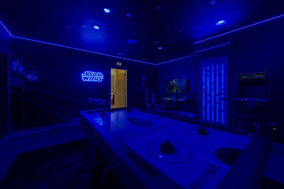 Experience the Force! Play air hockey, shoot hoops, or game on the PS5 in this galactic lounge.