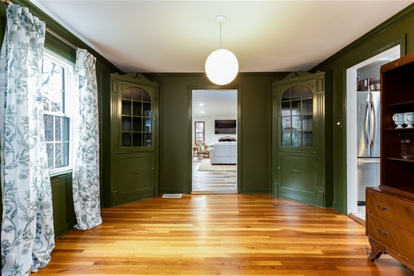 3BR, 3BA Home on Angela Blvd Steps from ND, photo 17