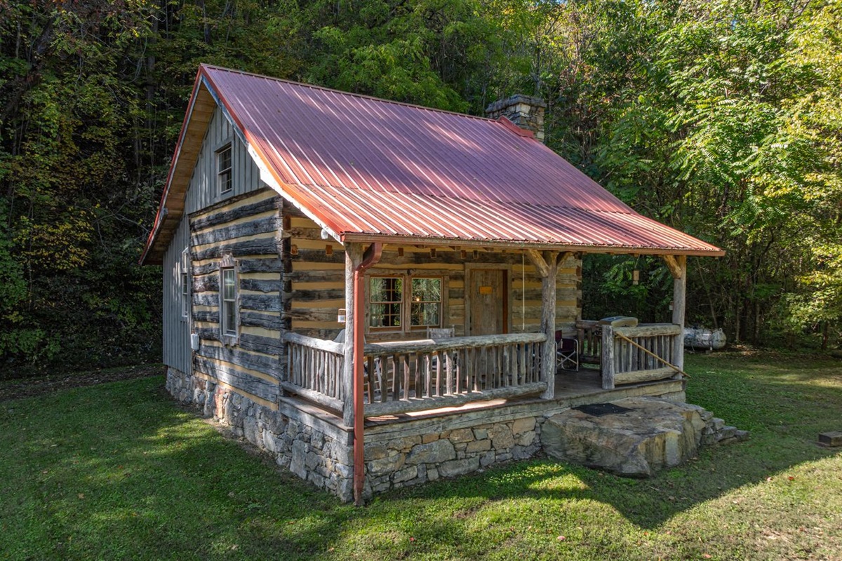 The Riverstone Cabin is constructed of hand hewn timbers from the late 1800s. This special place has been lovingly preserved and continues to host people who are up for a little adventure and a lot of nature. 