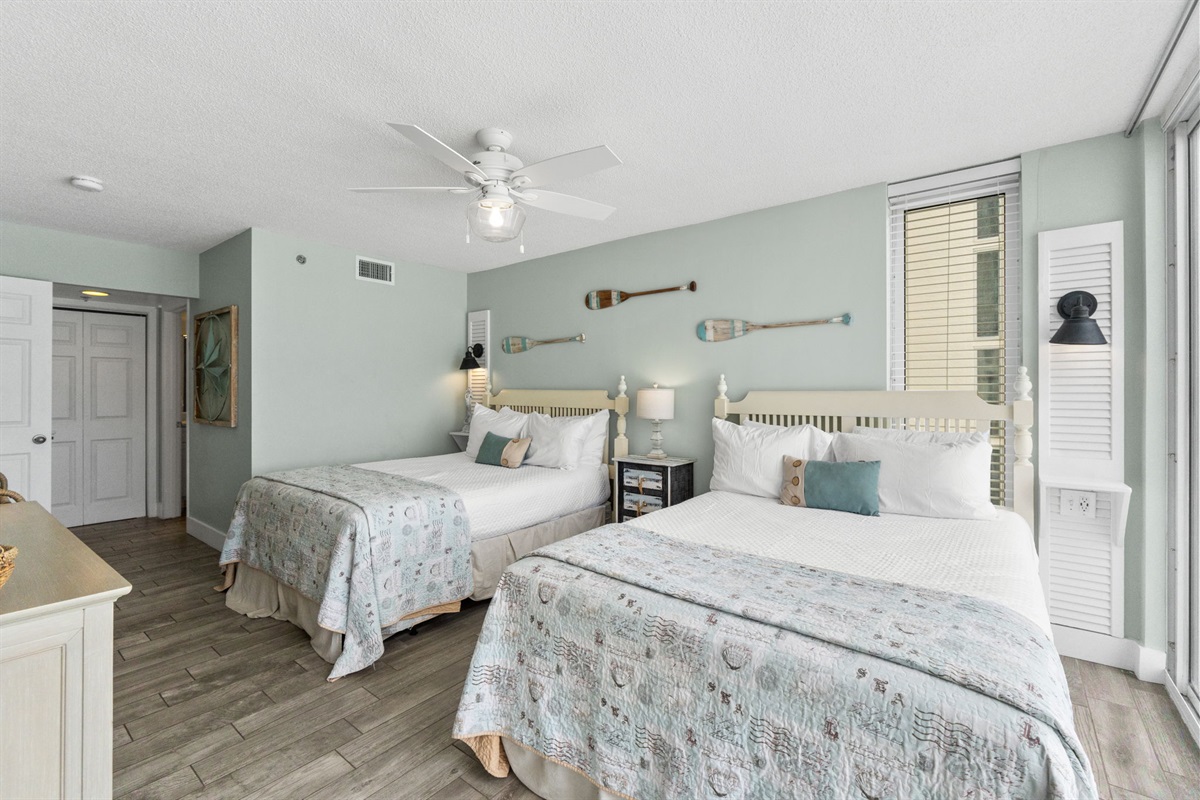 Bedroom 3 with 2 Queen Sized Beds