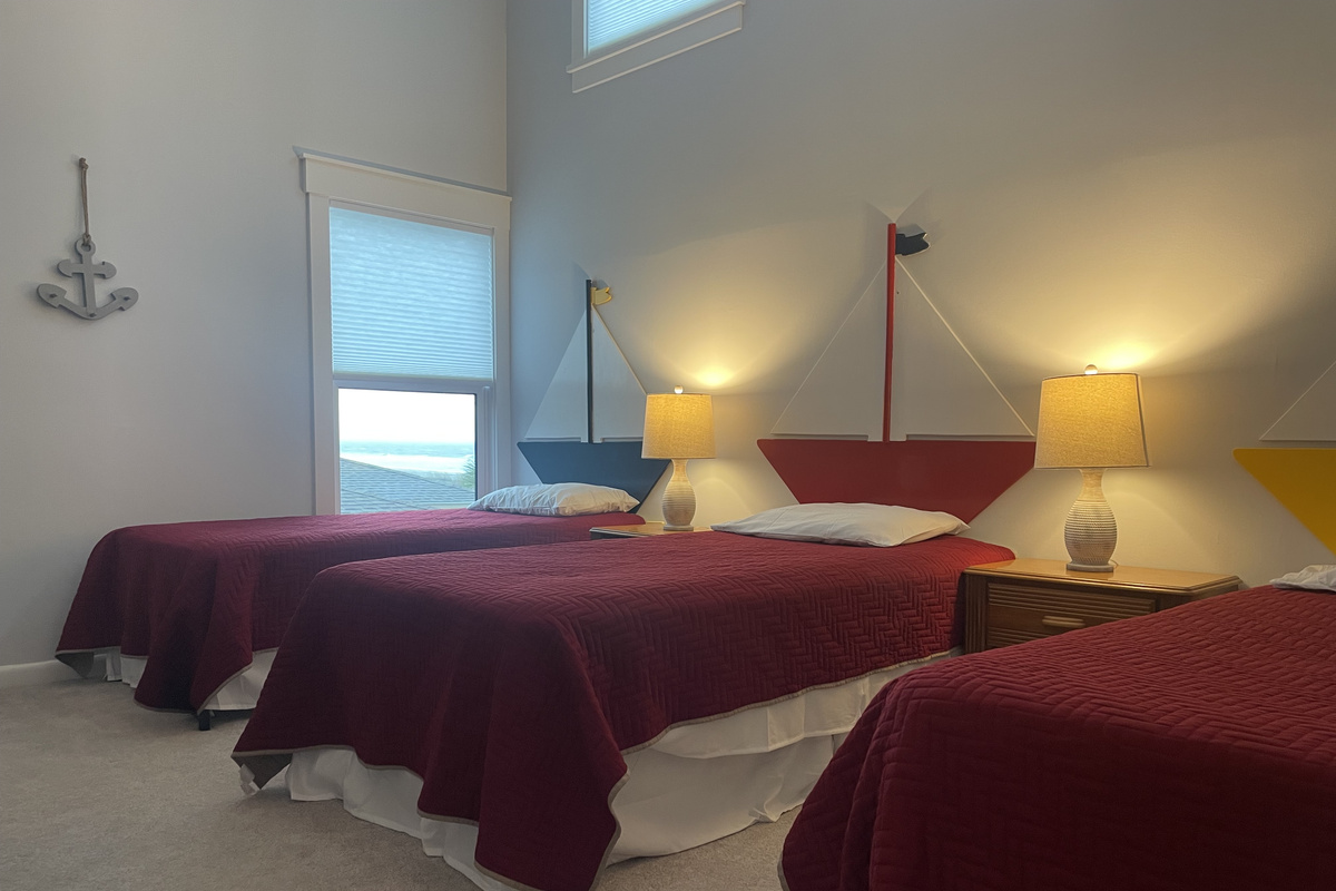 2nd floor bedroom with 3 twin beds
