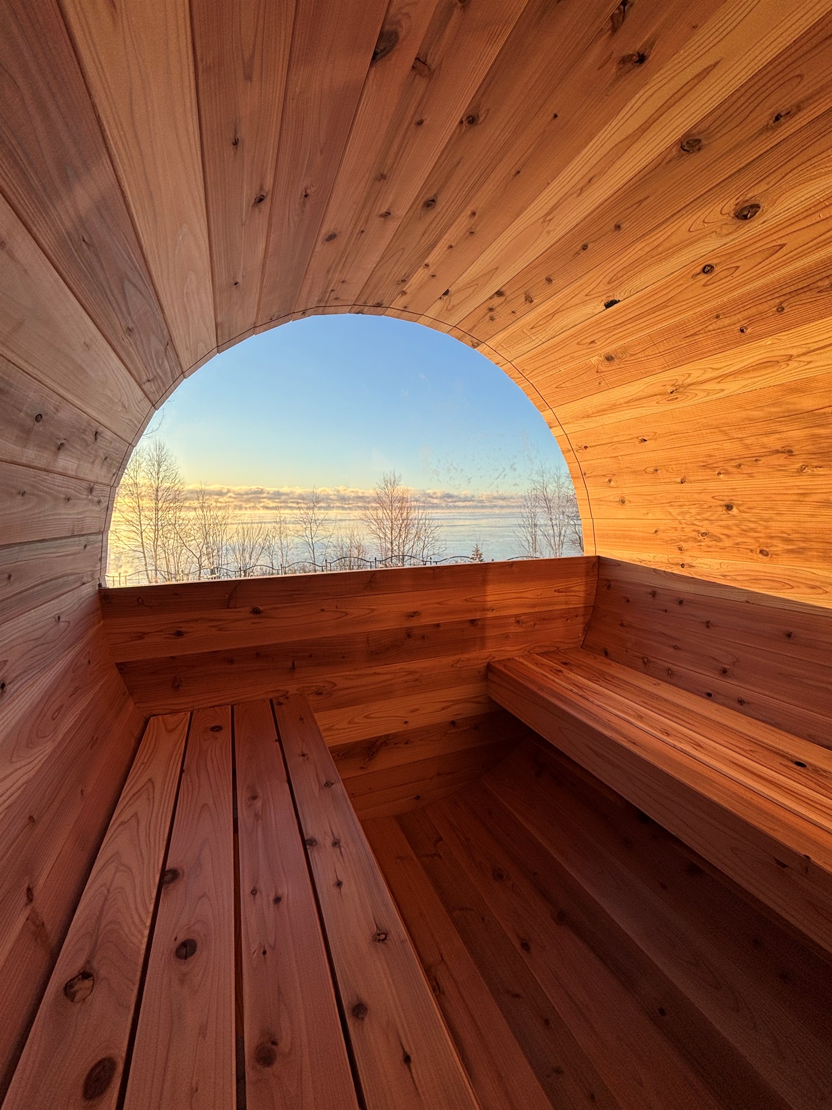 Your private sunrise sauna sanctuary. Step into the barrel sauna and watch Lake Superior light up the day. Imagine easing sore legs after a long day at Lutsen, settling onto the arm cedar bench as the sun rises.