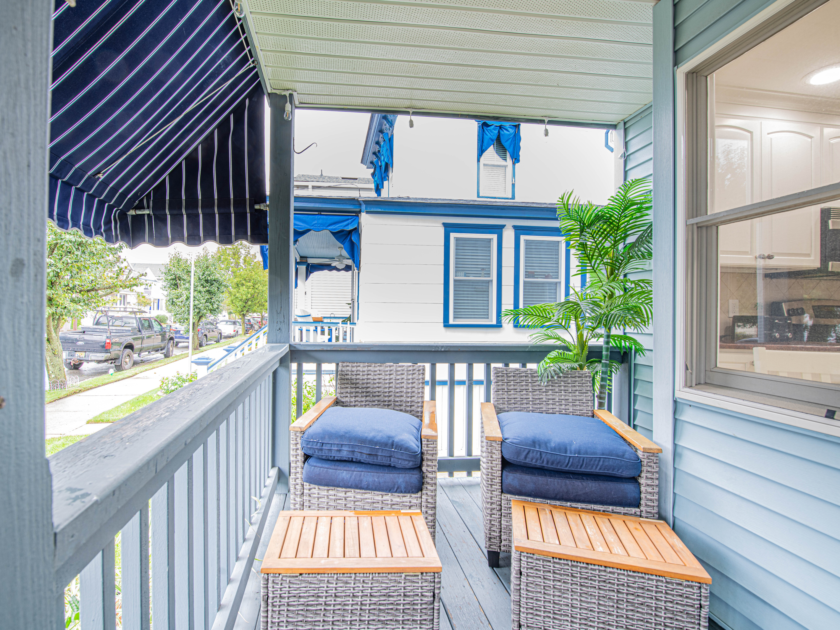 Porch_patio_chairs