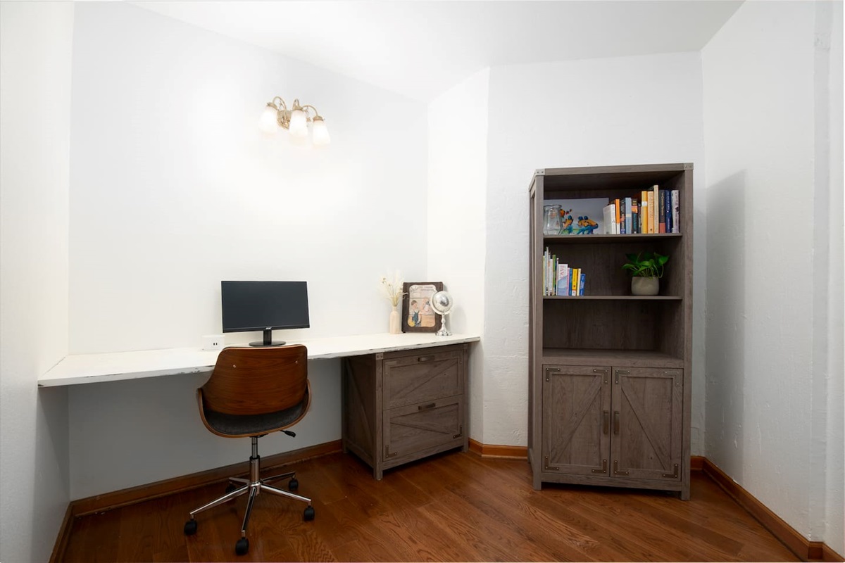 Stay productive with our dedicated workspace - the perfect setting for remote work.