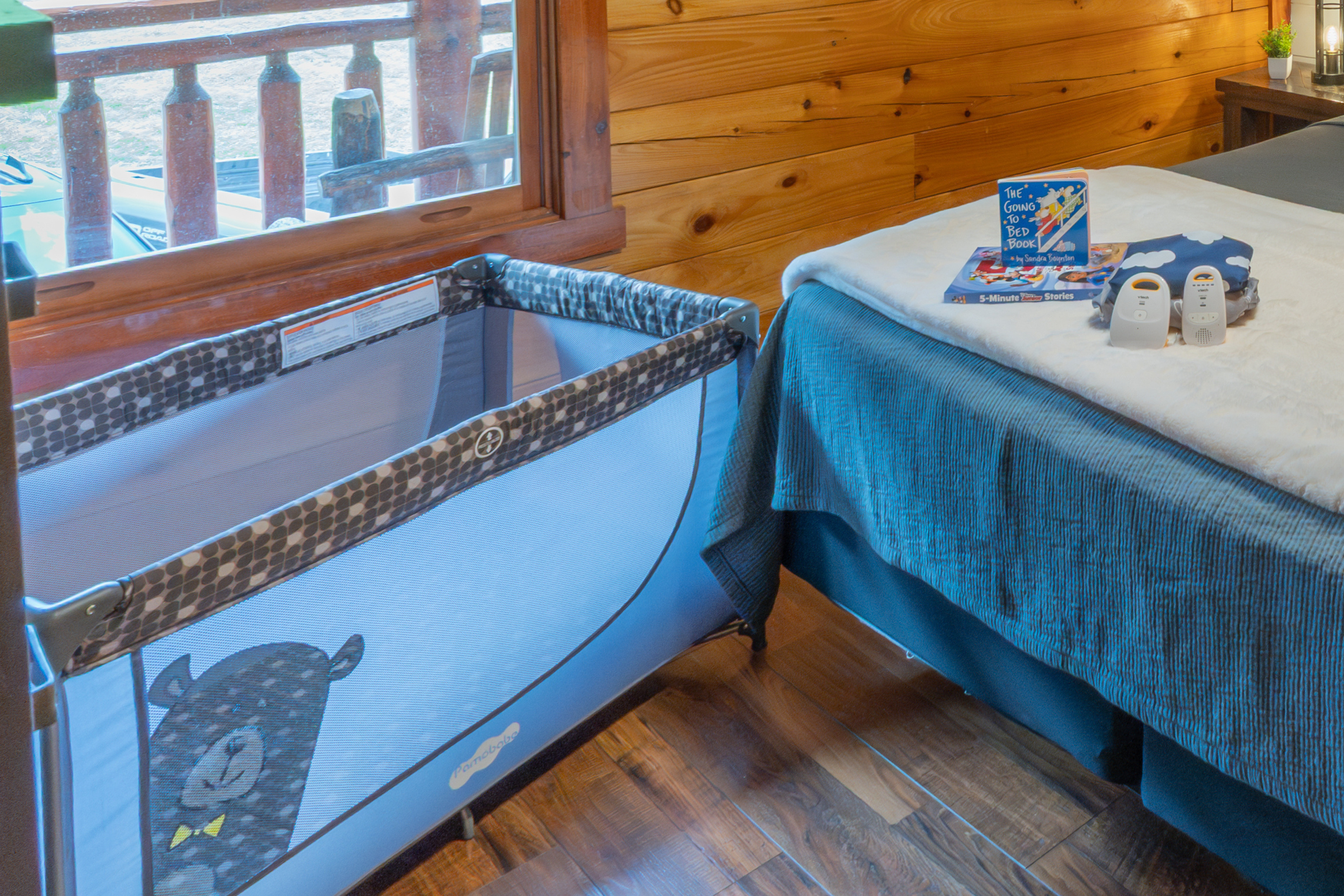 Big adventures need good rest—From afternoon naps to bedtime routines, we’ve thought of everything to help your littlest travelers sleep soundly and safely.