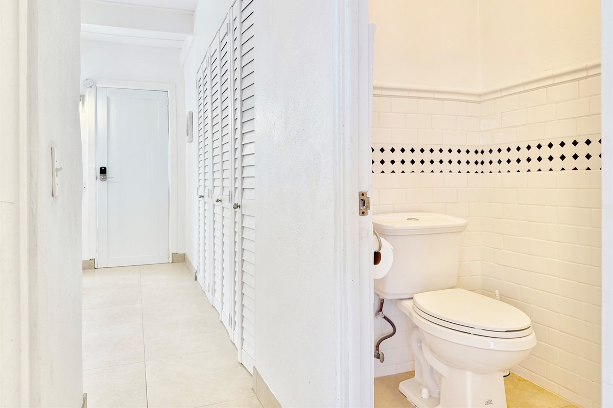Second bedroom bathroom