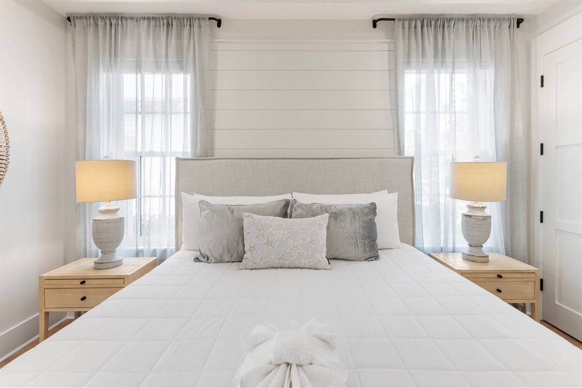 Bedroom #1 (1st Floor)