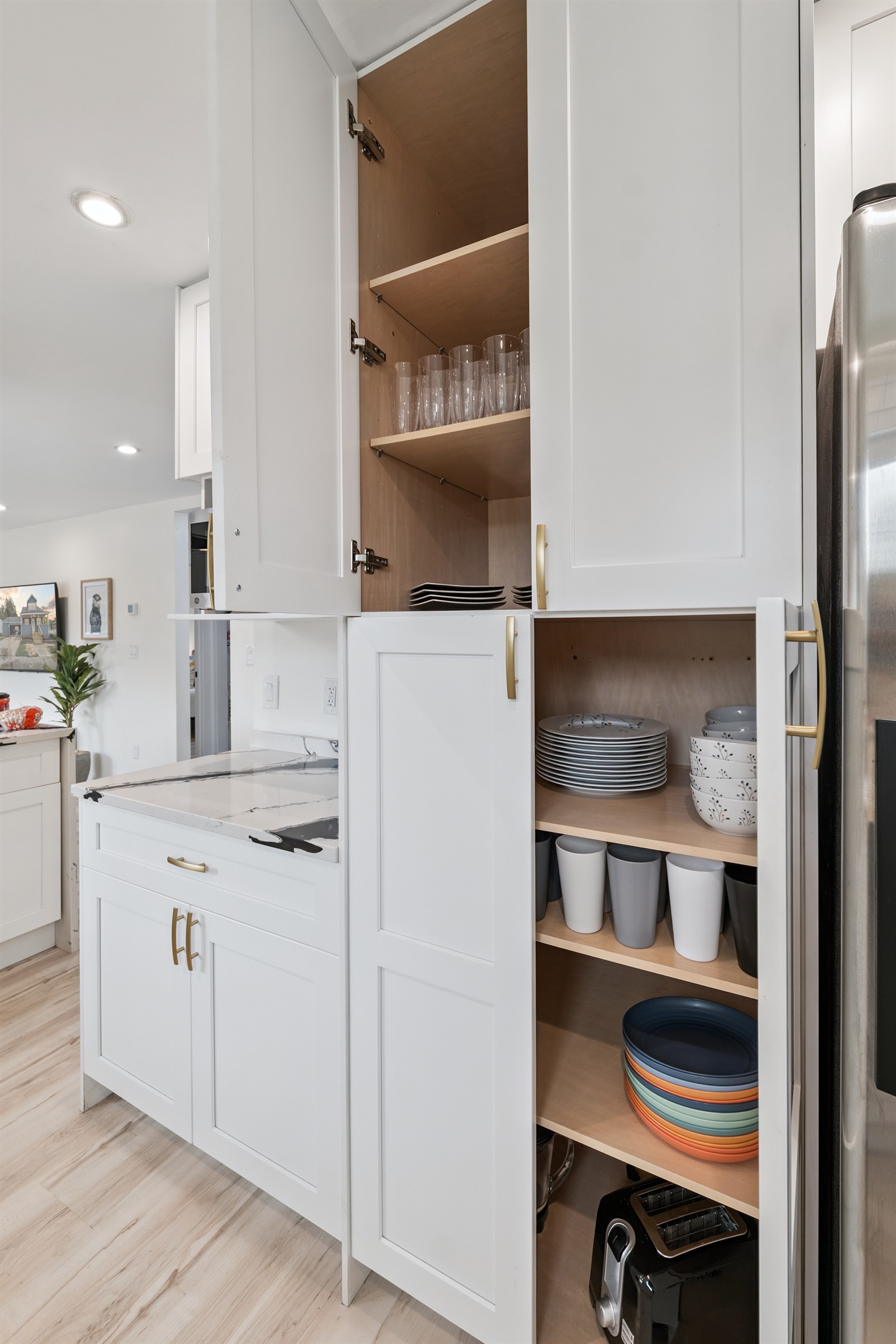 Modern Kitchen with brand new amenities