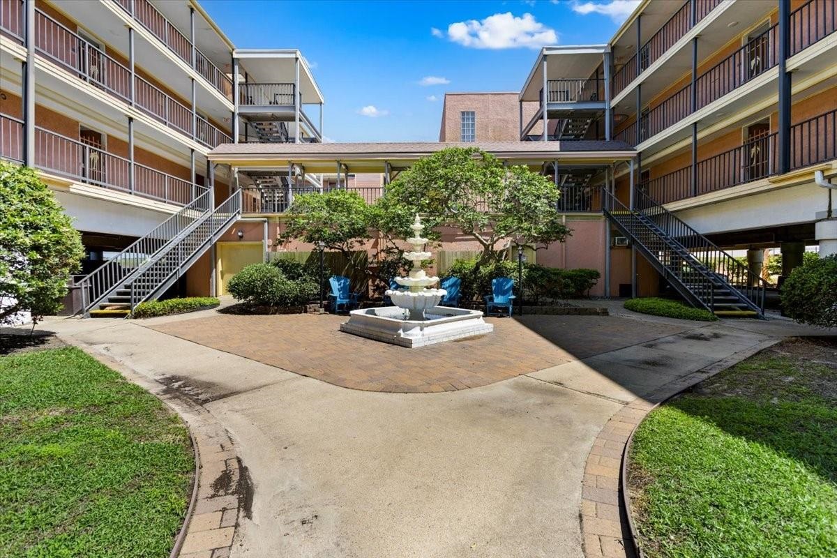 Front ground level courtyard