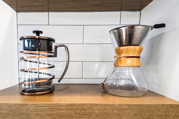 Enjoy brewing your morning pour over or french press. Bring your favorite whole beans and grind them in the provided coffee grinder.