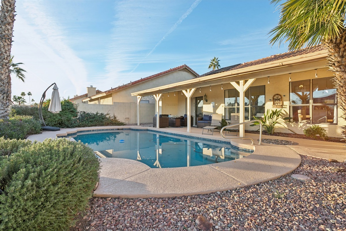 Lakefront Oasis w/ Pool & Hot Tub · Garden Lakes | 3 Bed 2 Bath — Lakefront Oasis w/ Pool & Hot Tub | 3b • 2bth, Avondale, Arizona — photo 44
