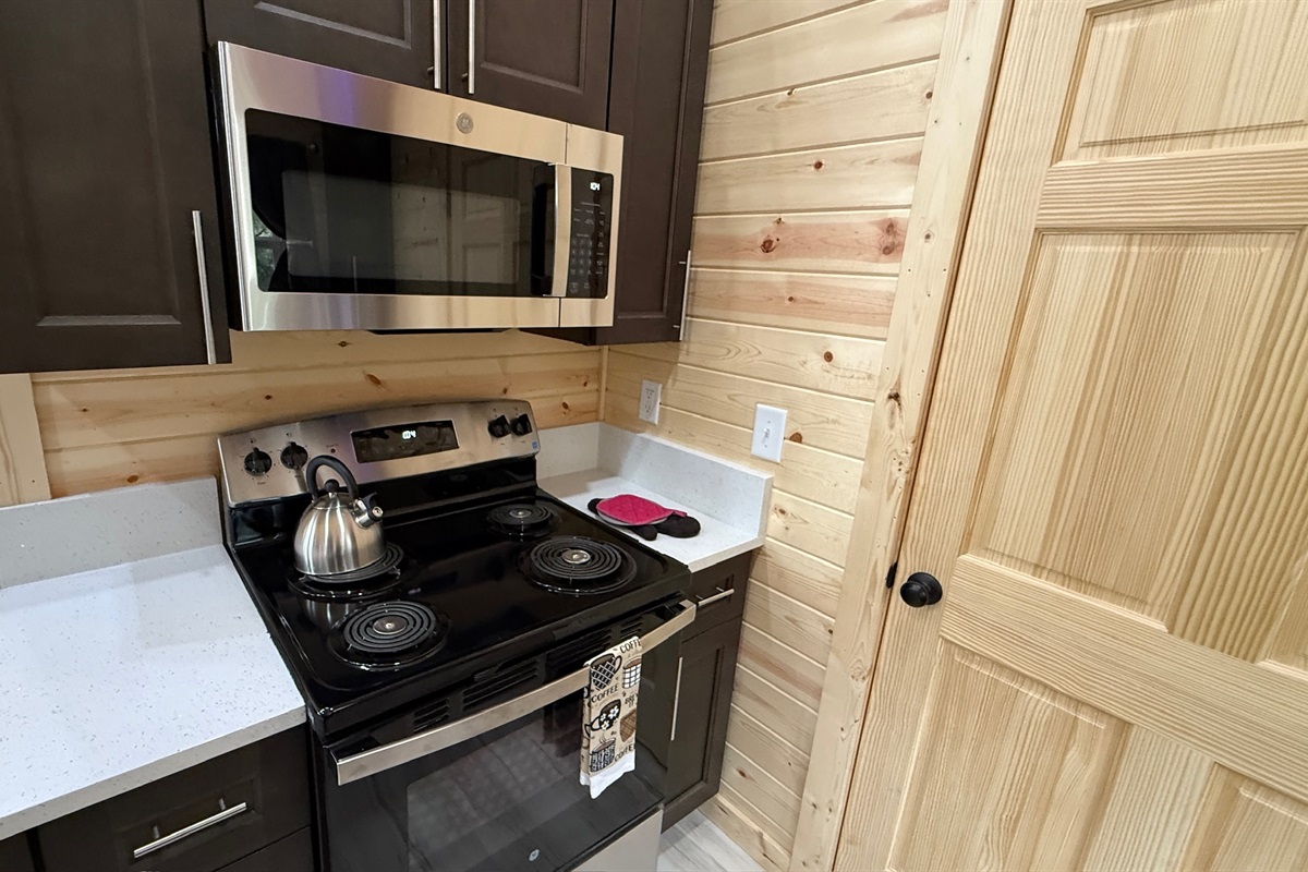 Kitchen Amenities