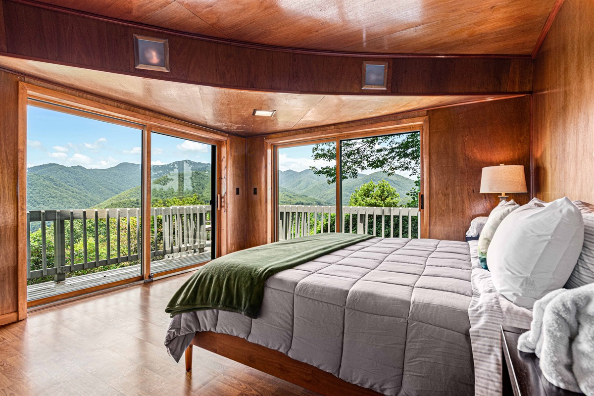 Wake up to breathtaking vistas and a serene escape in nature's embrace!