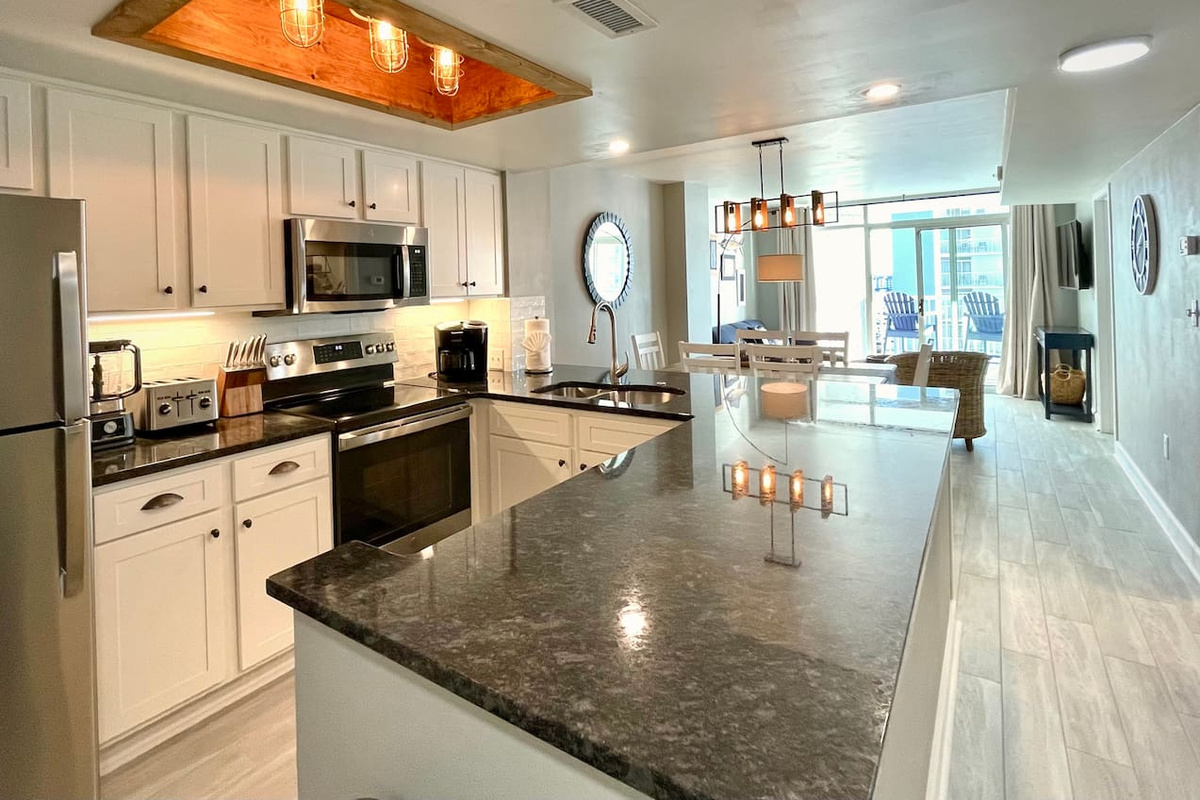 Remodeled and fully stocked Kitchen 