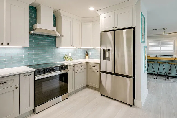 Kitchen/marble countertop