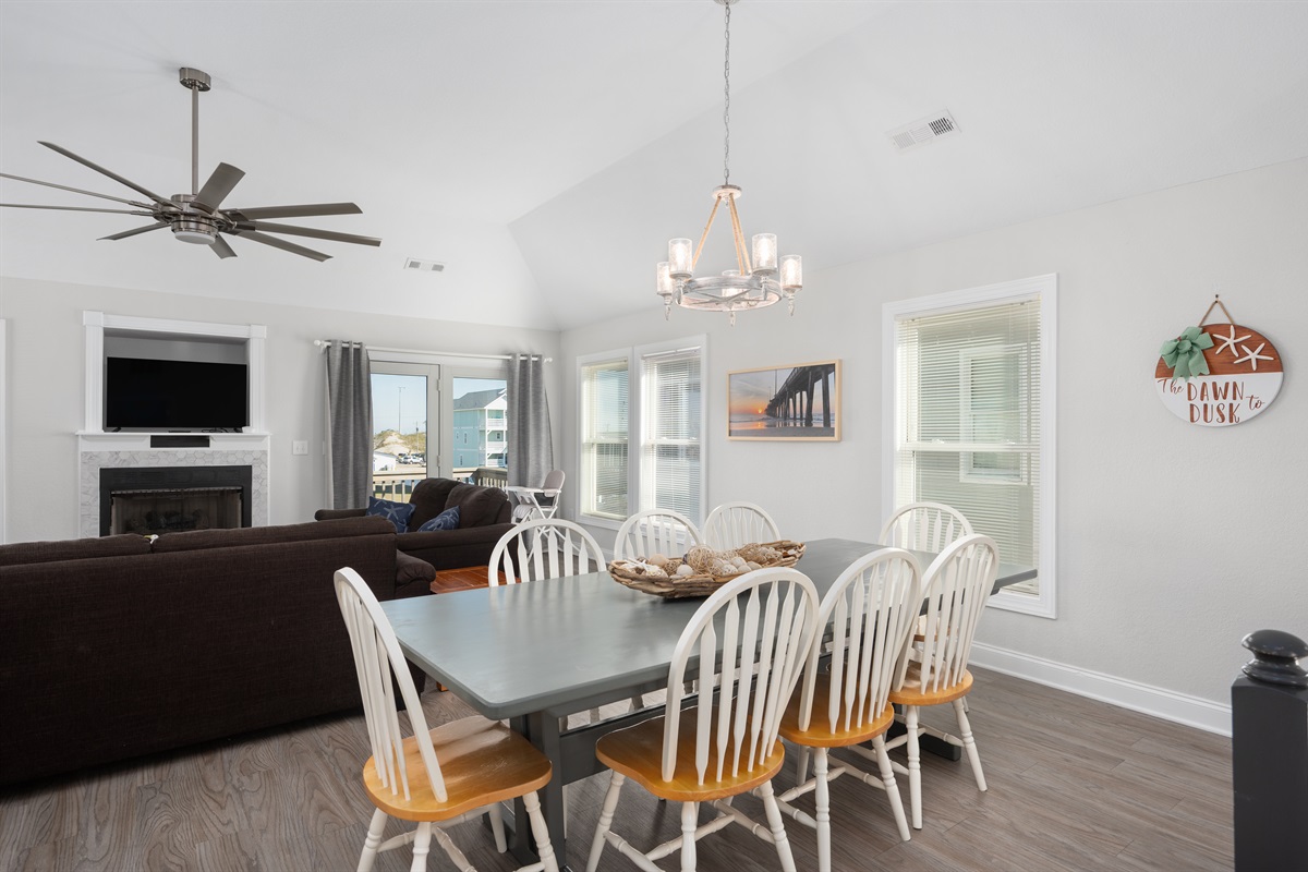 Bright, open dining room made for quality time.