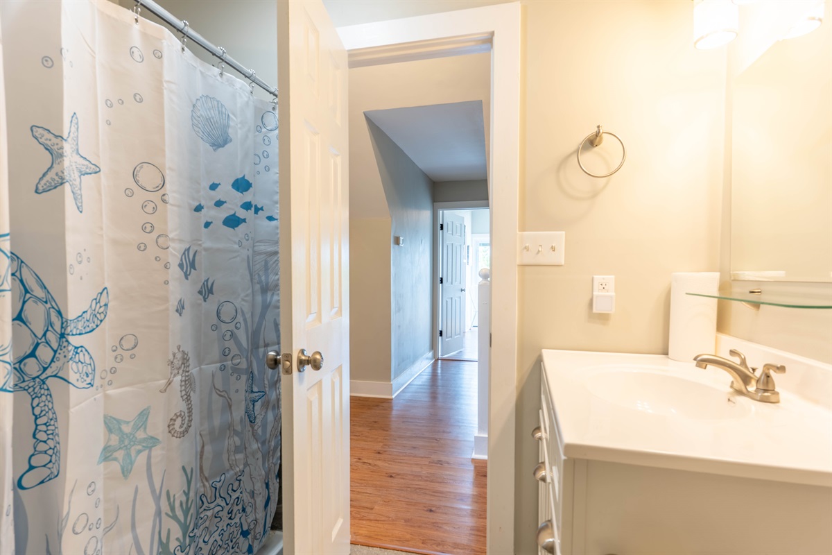 2nd Floor Hallway Bathroom