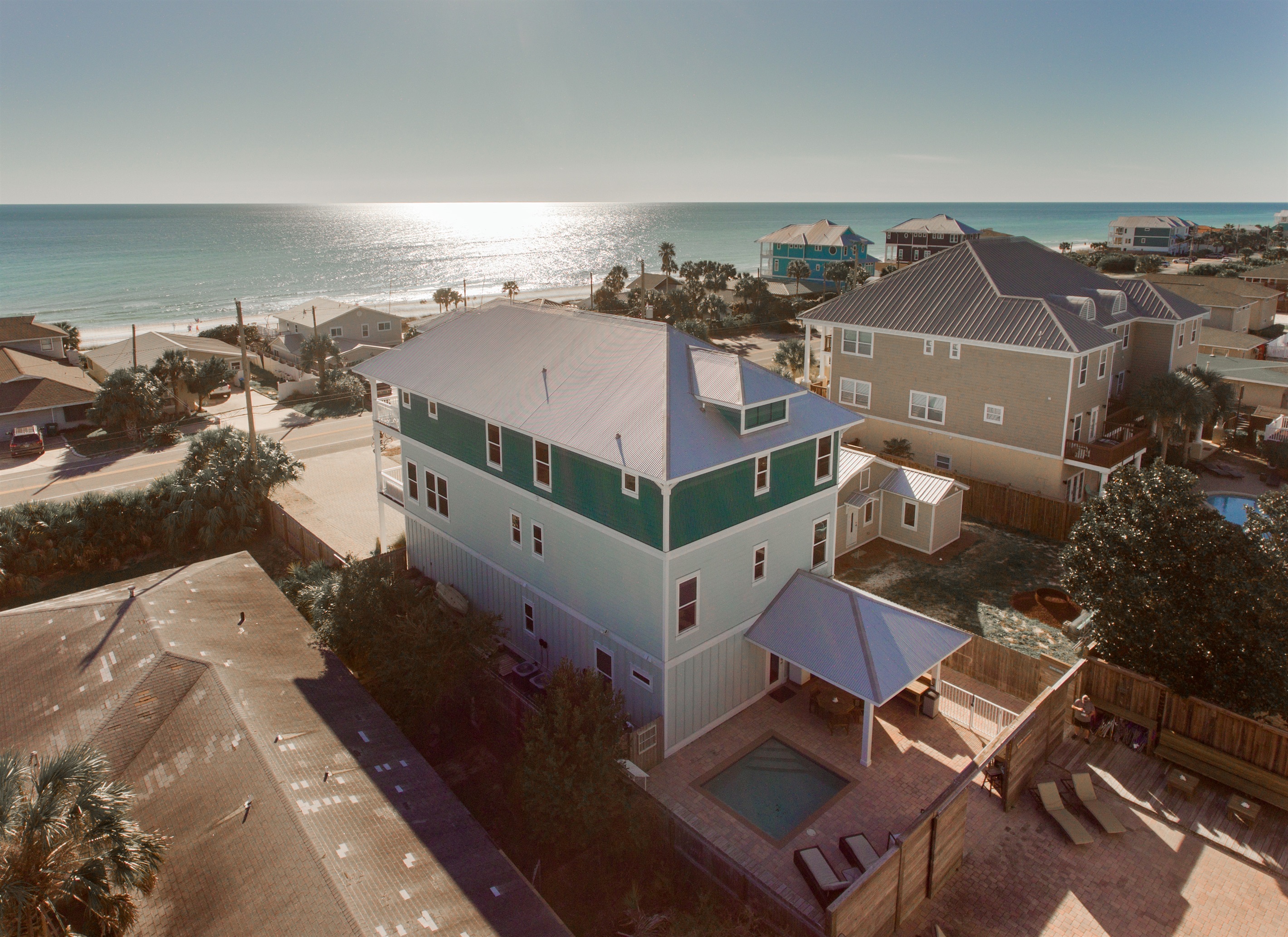 For those coming to enjoy the World's Most Beautiful Beaches, the West End is the Best End! Uncrowded beaches, absent of high rise hotels and condos, make this end of the beach a far more attractive alternative to the more dense east end of PCB.