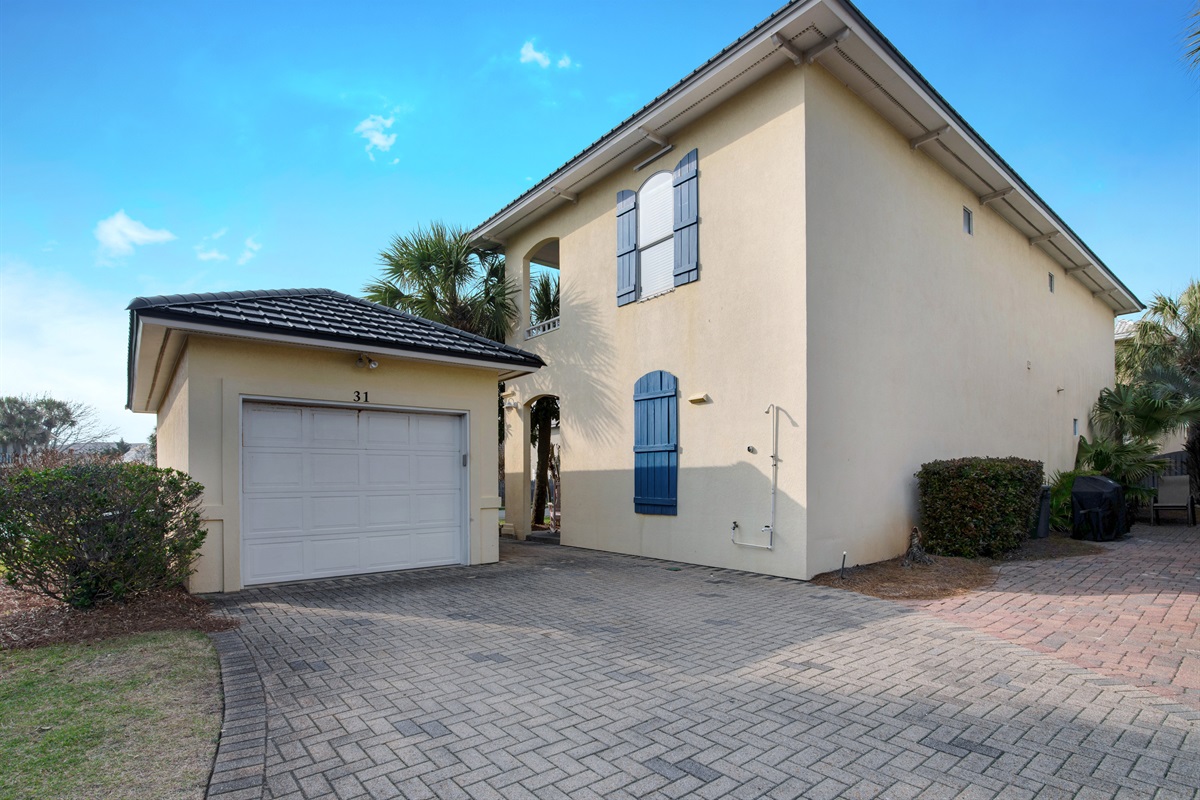 Driveway with 2-3 car parking
