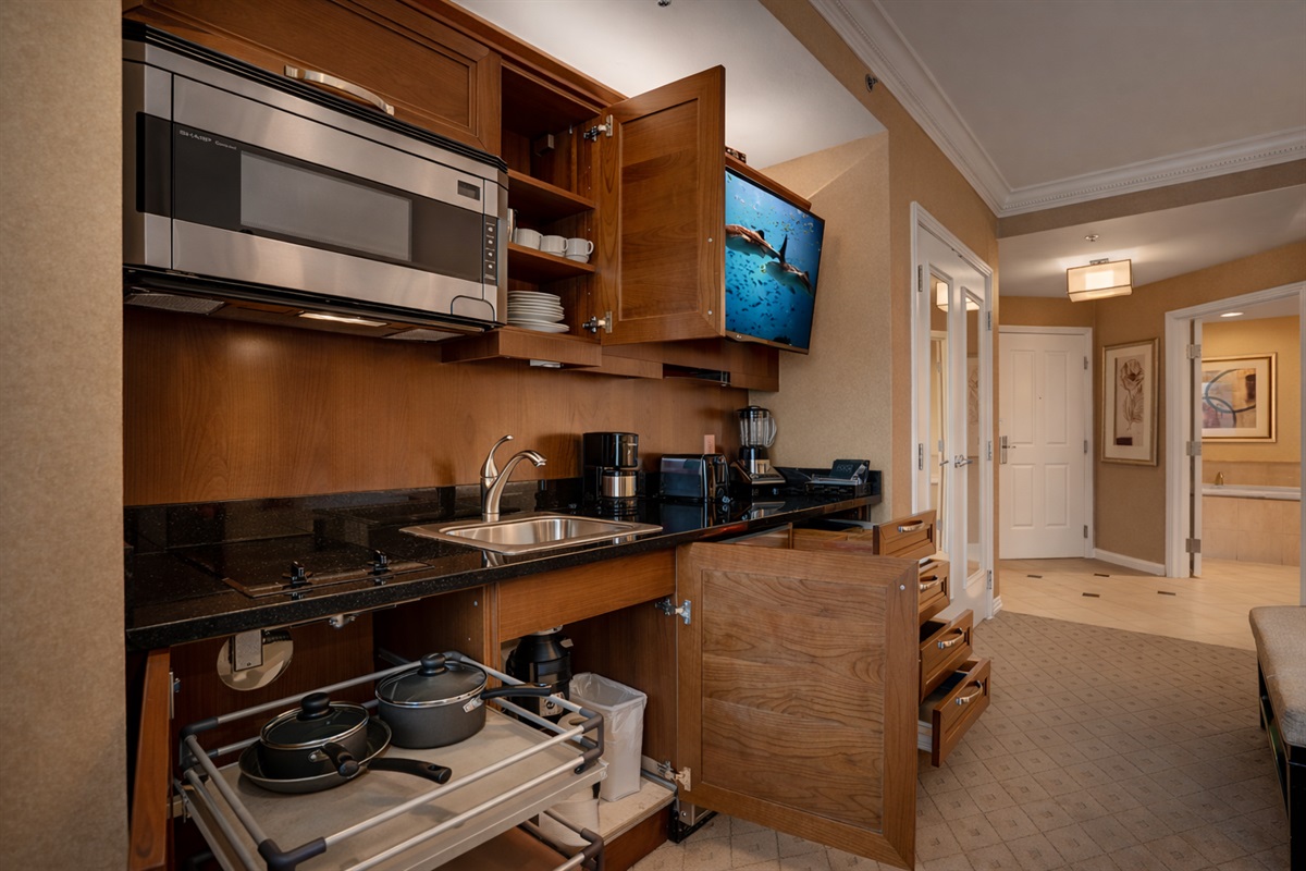 Fully equipped for your culinary cravings!