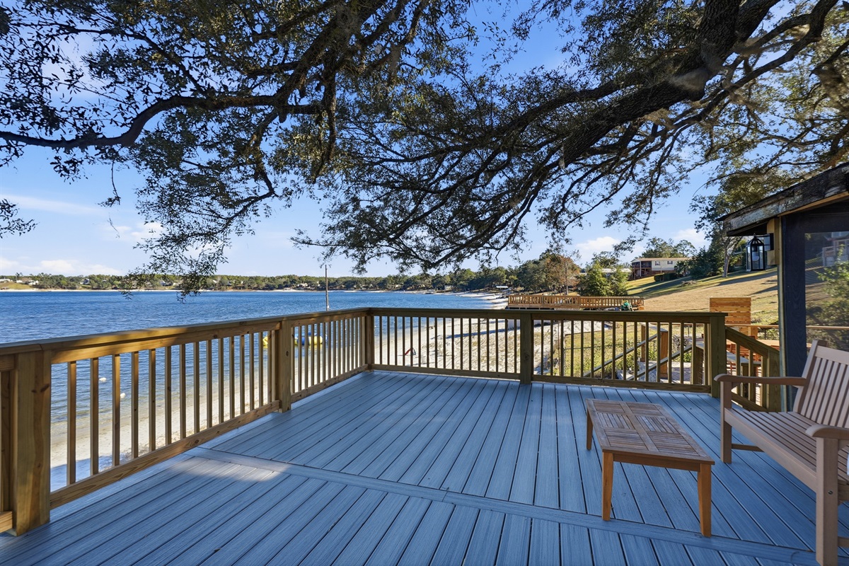 Screened in porch deck