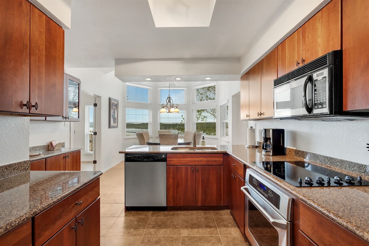 Beautiful Lakeview from Kitchen