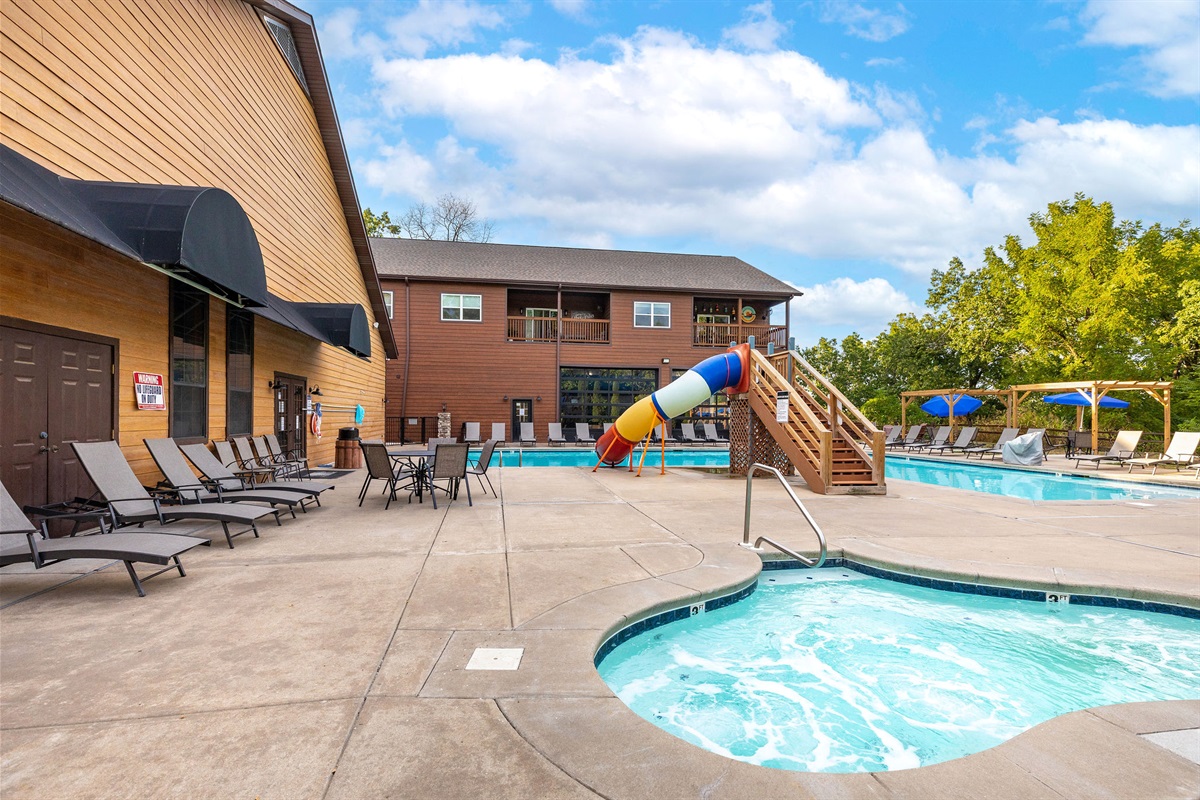 Community hot tub open seasonaly!