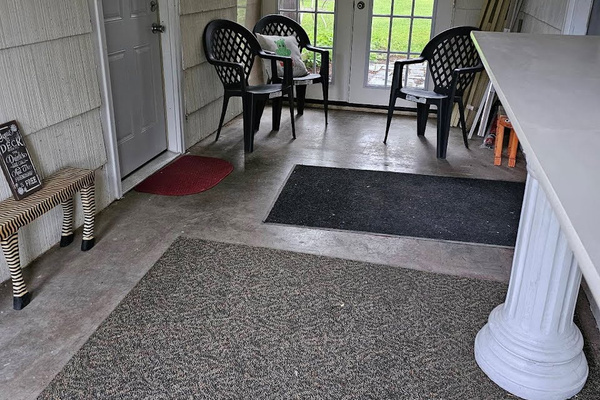 Breezeway with sitting area