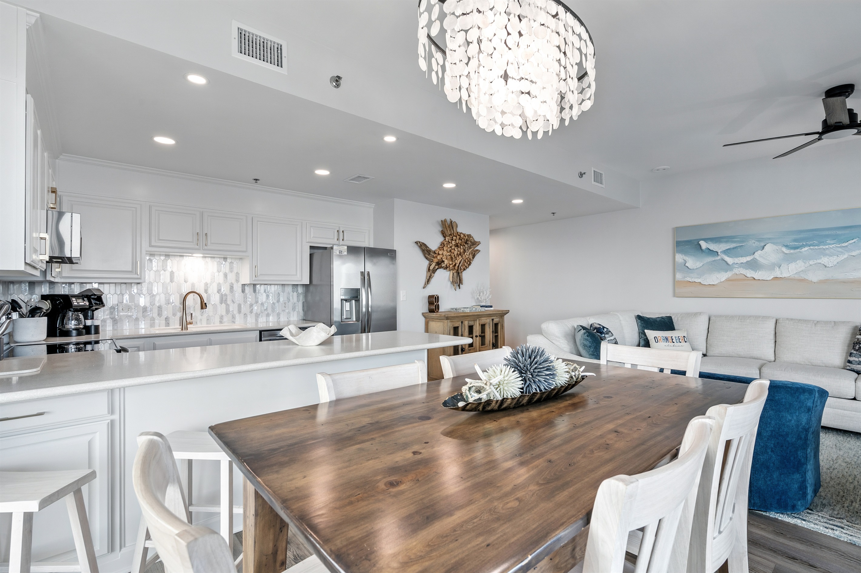 Dining/Kitchen