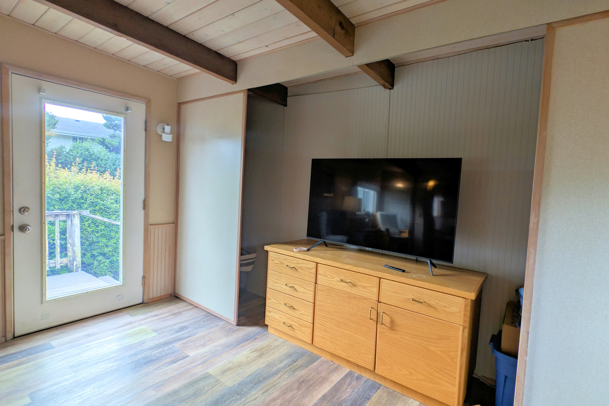 50 inch smart tv in living room