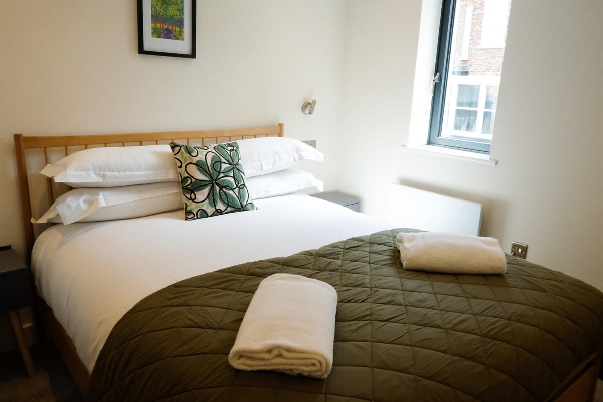 Bedroom in 2 bed apartment