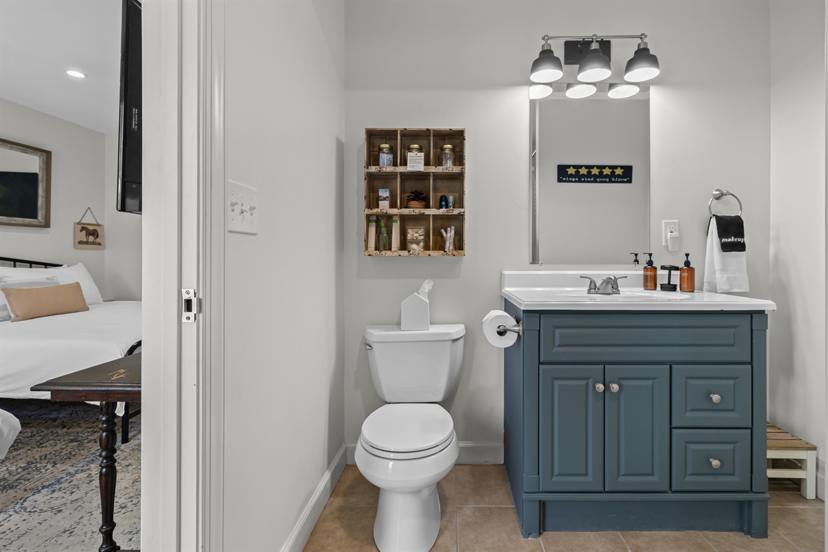 Harmony bedroom with en suite bathroom