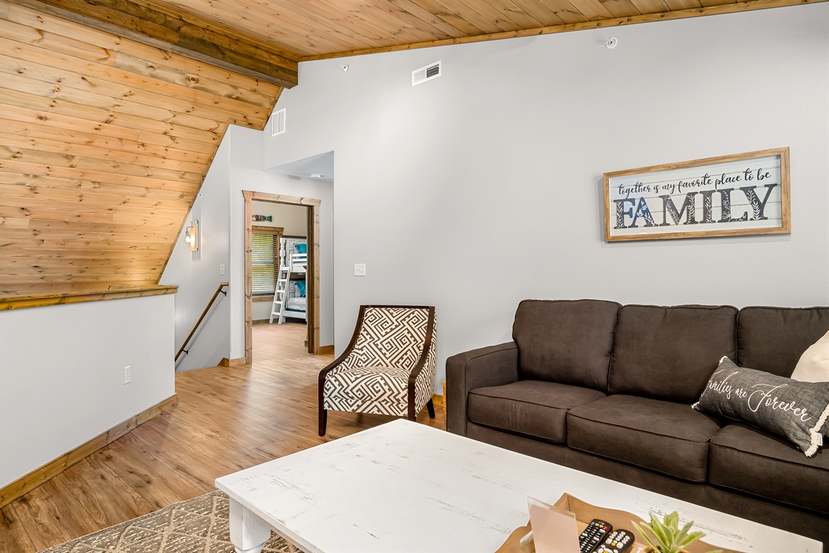 Upper level loft space