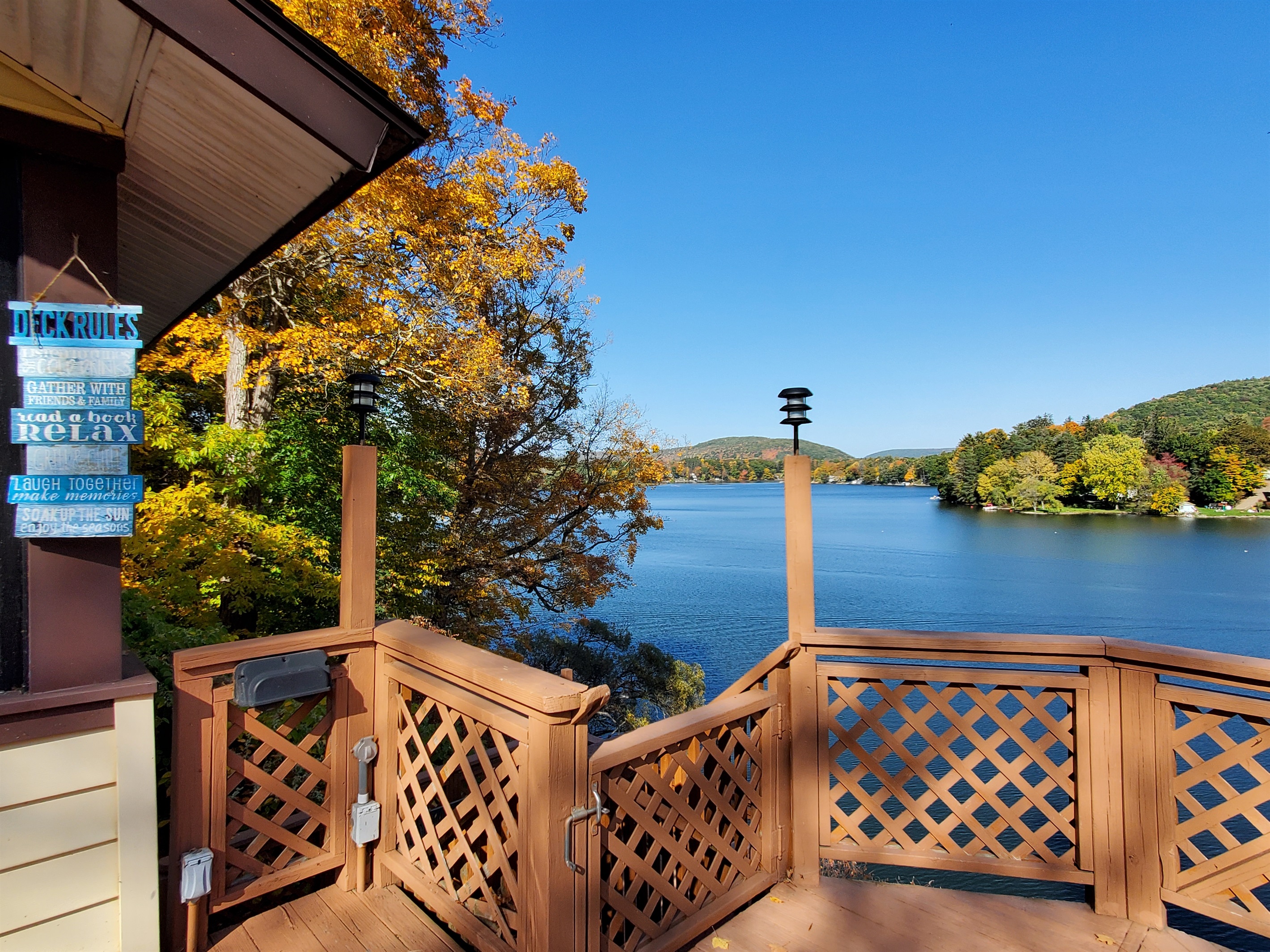 Autumn foliage at Colone Cottage