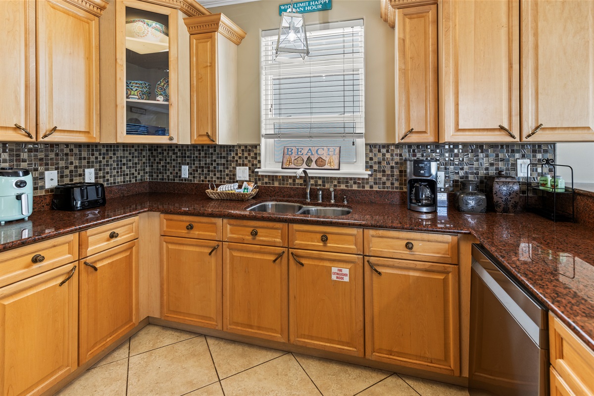 Kitchen (2nd Floor)