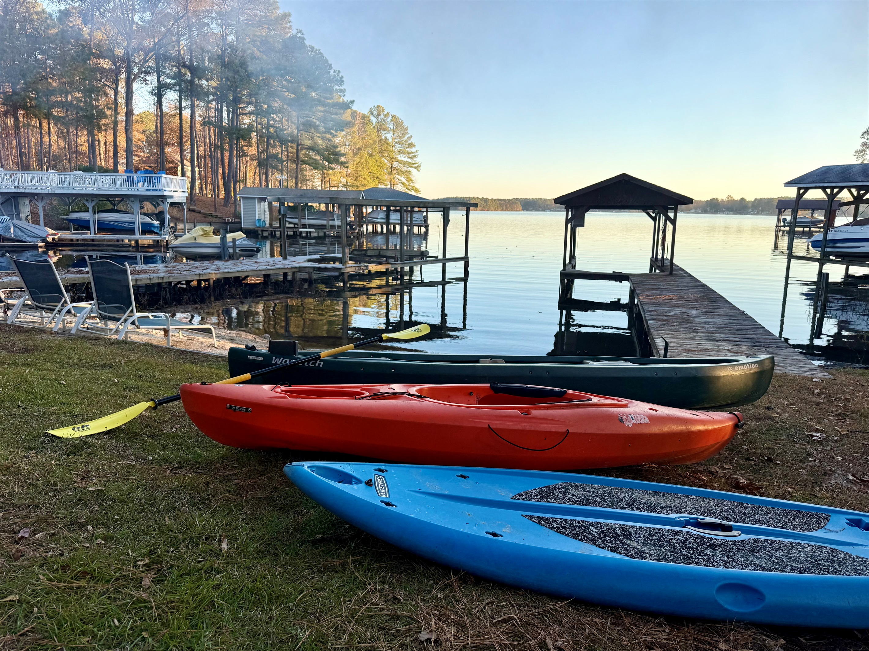 Roam around the cove in your pick of water craft!