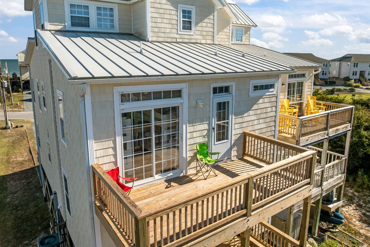 Golden wood planks and endless blue sky