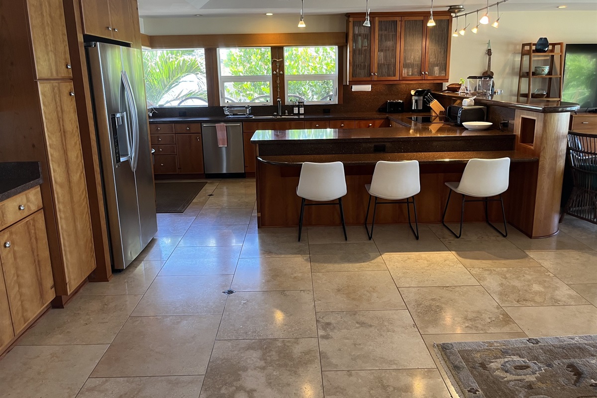 Chef's kitchen with everything you need to cook a masterpiece