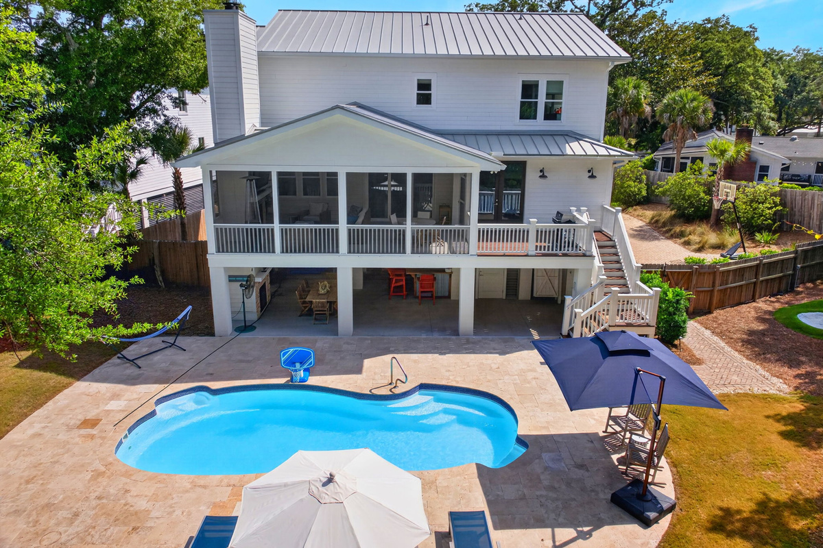 Backyard | Driftwood Dreams | 105 Forest Trail | Isle of Palms, SC | IOP Escapes
