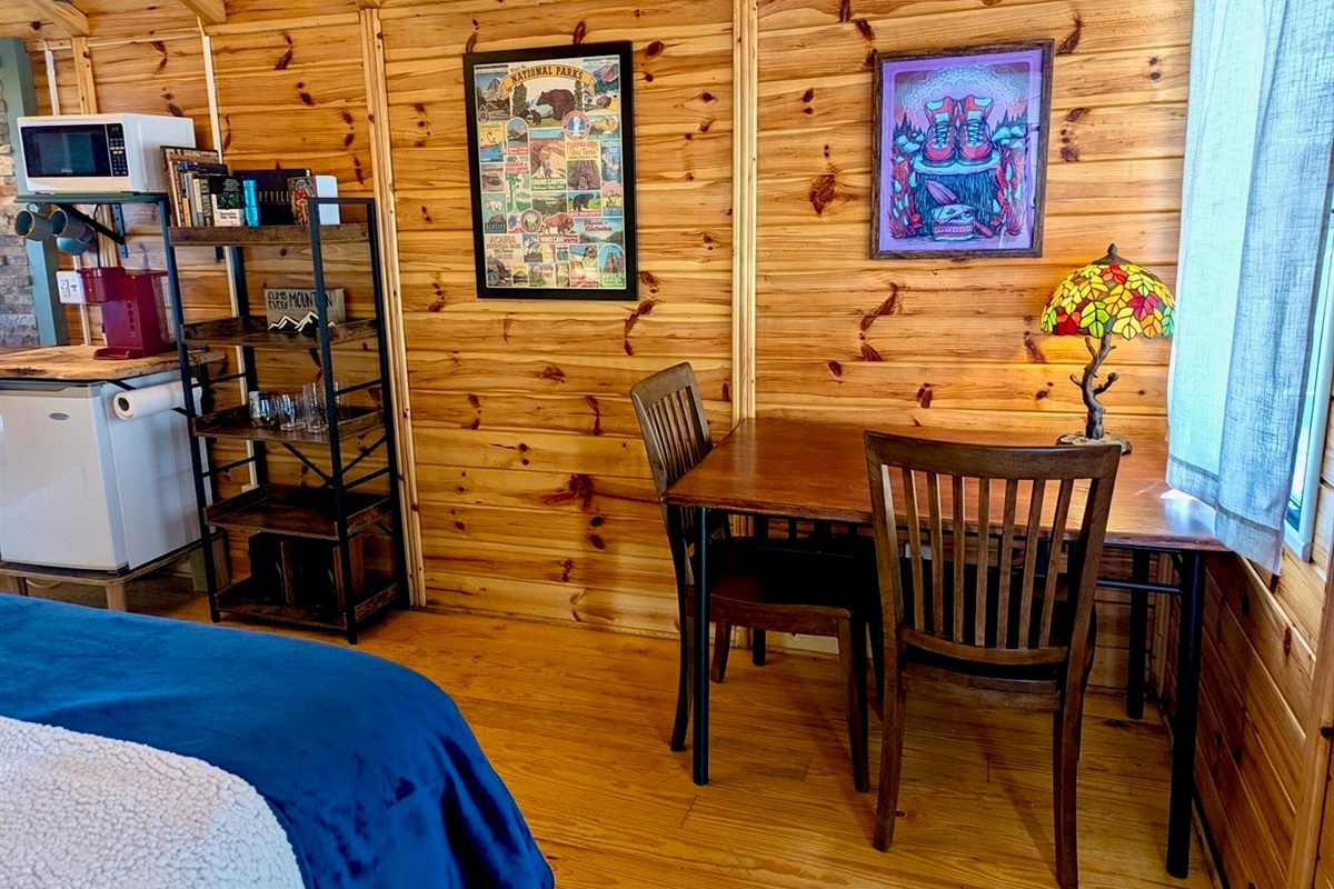 Cozy dining for two!