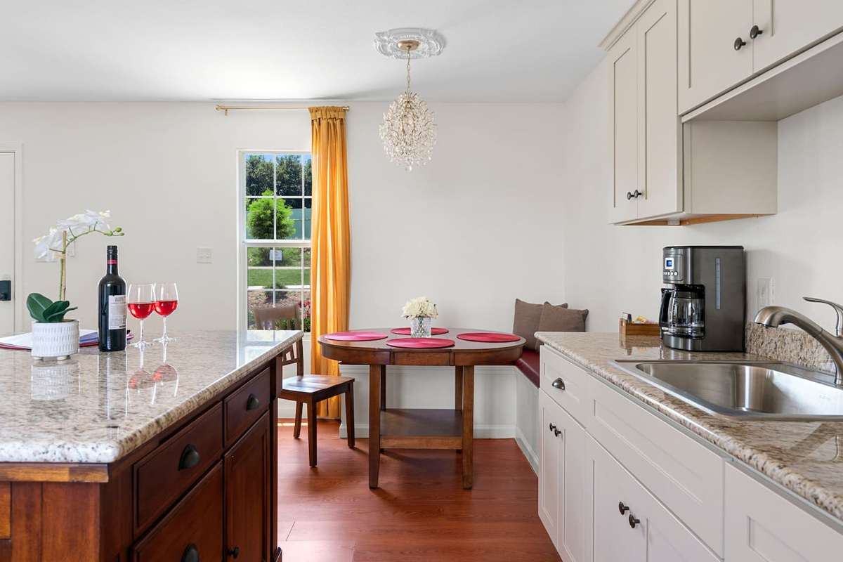 Kitchenette